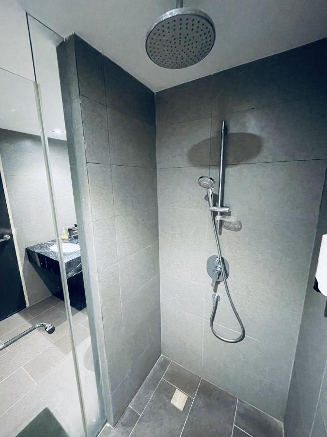 B.suites 21 Homestay *